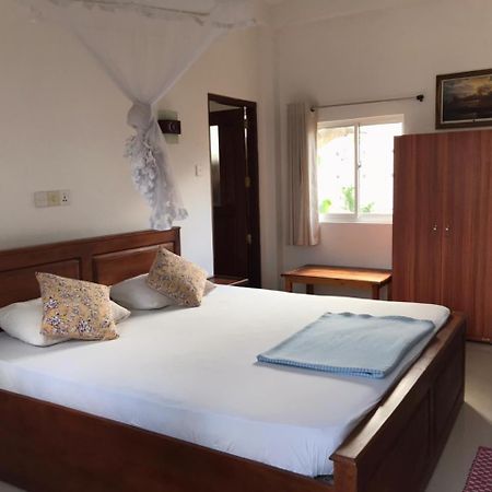 Anna Tourist Inn Негомбо Екстер'єр фото