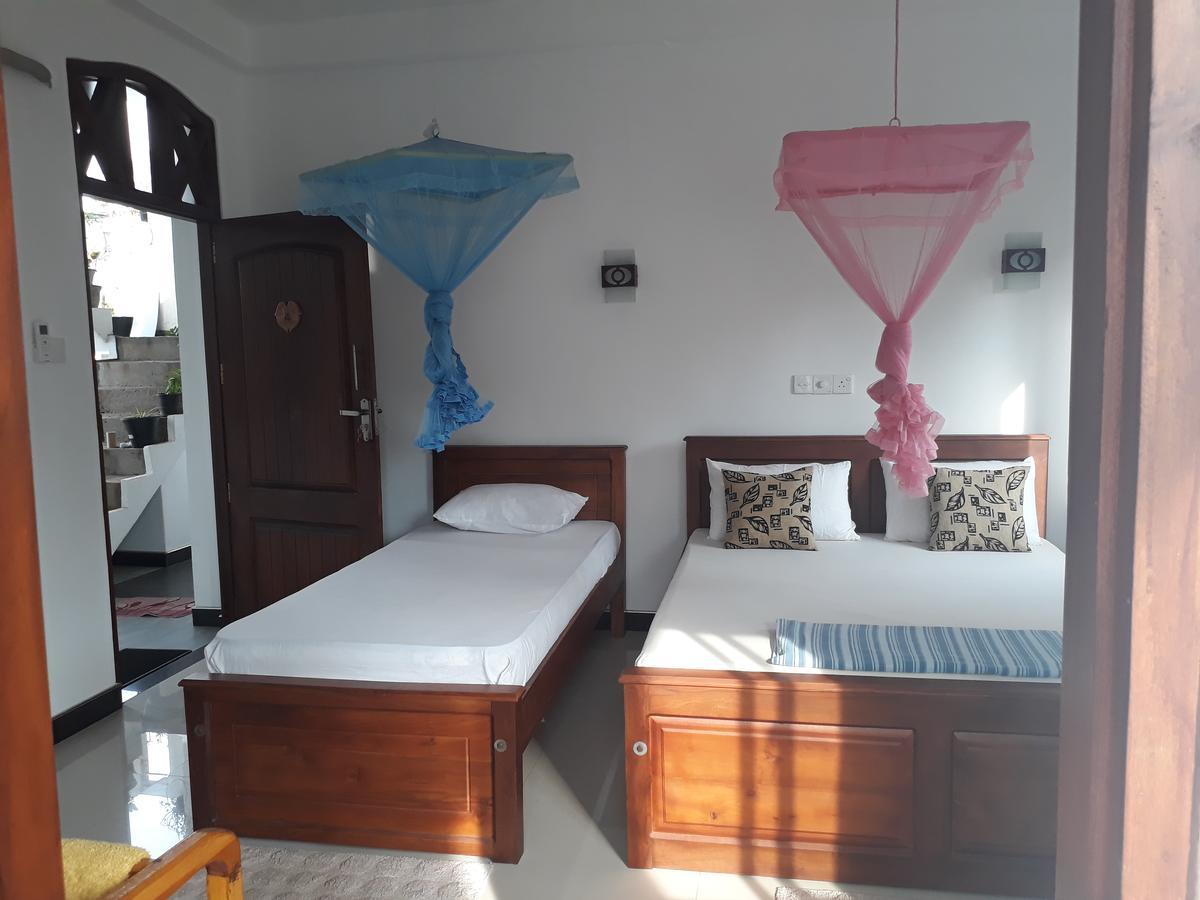 Anna Tourist Inn Негомбо Екстер'єр фото