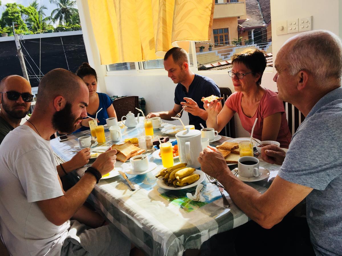 Anna Tourist Inn Негомбо Екстер'єр фото